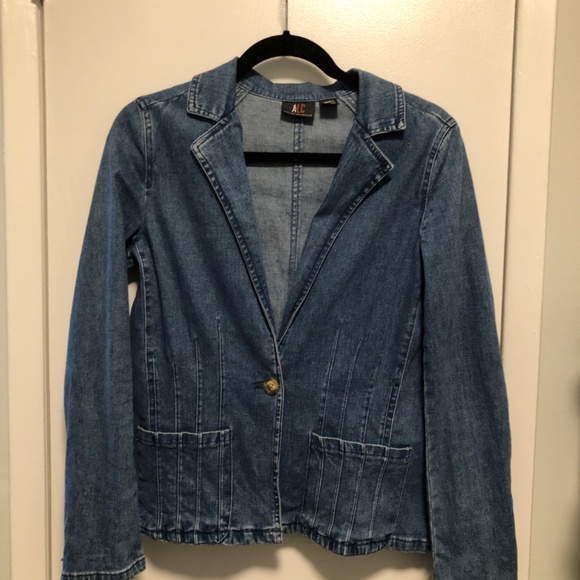 ATLAST CLASSICS Denim Jacket - Picture 5 of 5